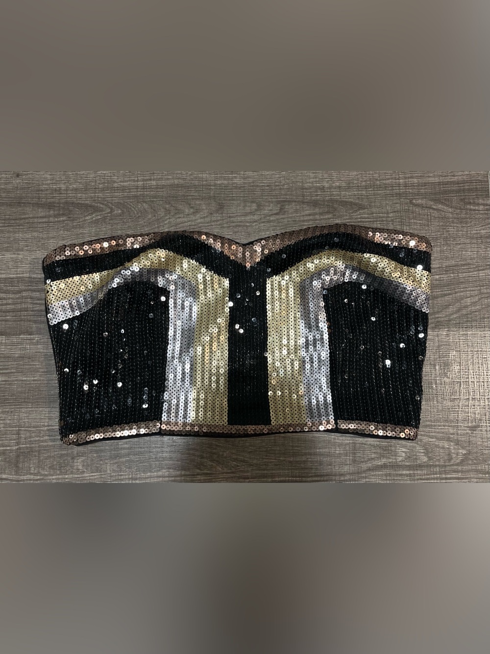 Bebe Sequin Gold, Silver, & Black Bandeau Style Crop Top Size L